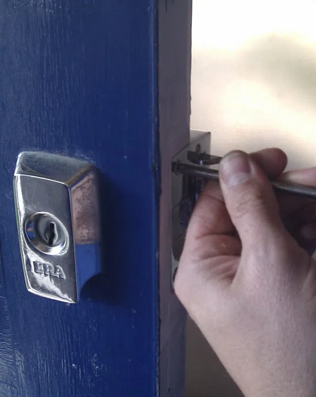 Roberts AZ Locksmith Store Tucson, AZ 520-999-2932 Roberts AZ Locksmith Store Tucson, AZ 520-999-2932
